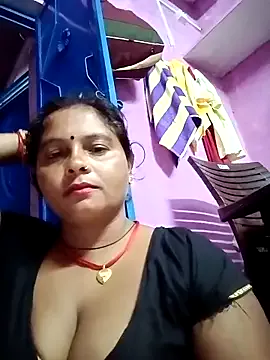 BlondeScarlettx – webcam model profile photo Image 16