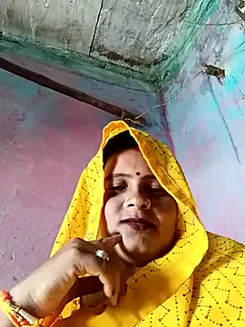 BlondeScarlettx – webcam model profile photo Image 5