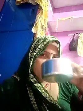 BlondeScarlettx – webcam model profile photo Image 9