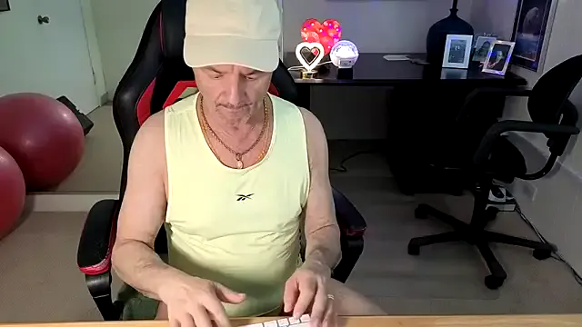 deepika-roy – webcam model profile photo Image 5