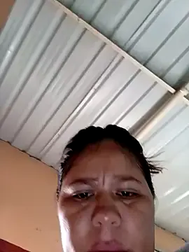 SweetBunnyGF – webcam model profile photo Image 6