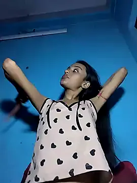 Hott_Girl_01 Image 4