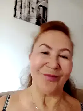 LizzieGreyX – webcam model profile photo Image 16