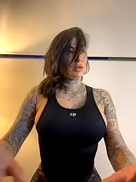 SilviaPastori – webcam model profile photo Image 17