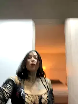 SilviaPastori – webcam model profile photo Image 6