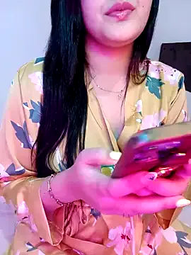 Yamajca – webcam model profile photo Image 15