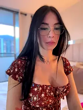 James-Eva0 – webcam model profile photo Image 14