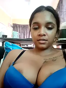 MarilynRainbow – webcam model profile photo Image 18