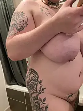 LizzieGreyX – webcam model profile photo Image 17
