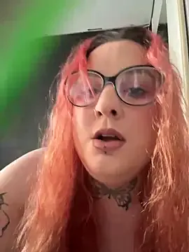 LizzieGreyX – webcam model profile photo Image 5