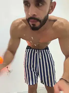 hunglikecrazyy – webcam model profile photo Image 11