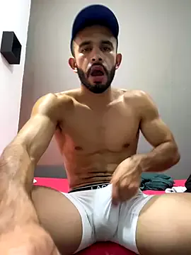 hunglikecrazyy – webcam model profile photo Image 12