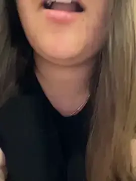 SofiaSins – webcam model profile photo Image 11