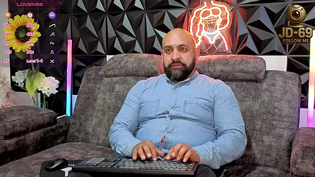 deepika-roy – webcam model profile photo Image 10