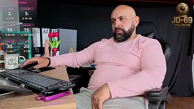 deepika-roy – webcam model profile photo Image 13