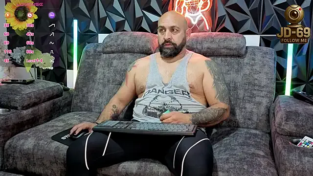 deepika-roy – webcam model profile photo Image 5