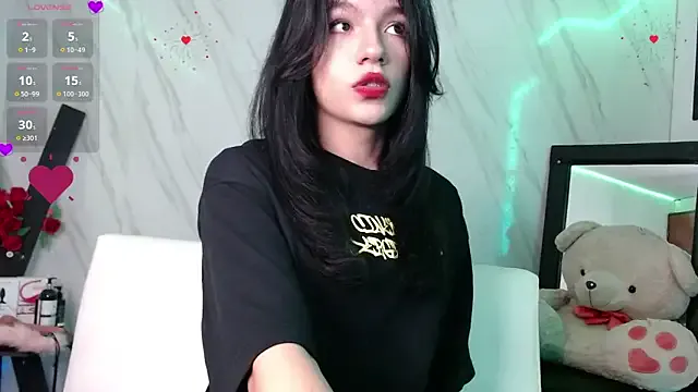 mintlackey – webcam model profile photo Image 15