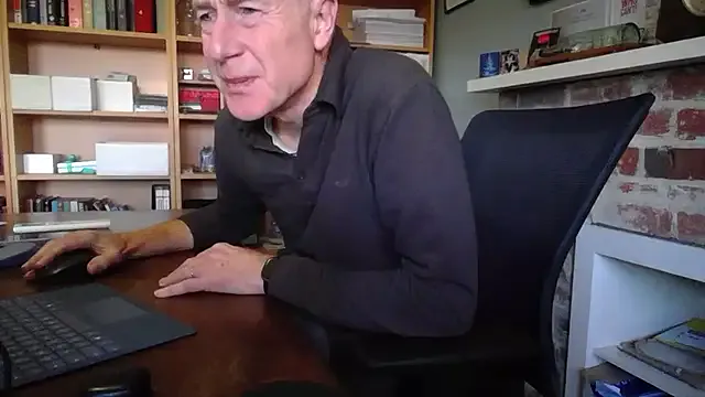 deepika-roy – webcam model profile photo Image 13