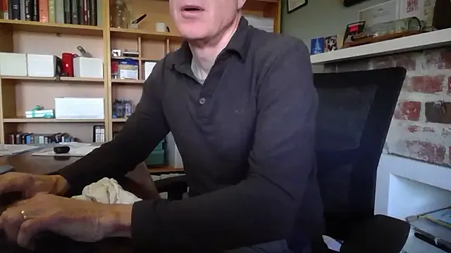 deepika-roy – webcam model profile photo Image 16