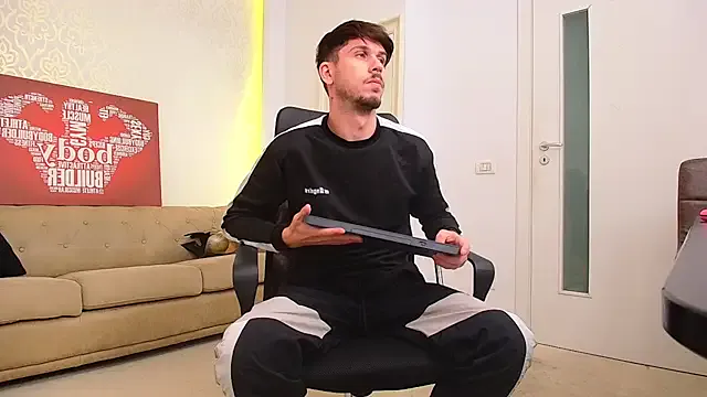 Ellalouisee89 – webcam model profile photo Image 17