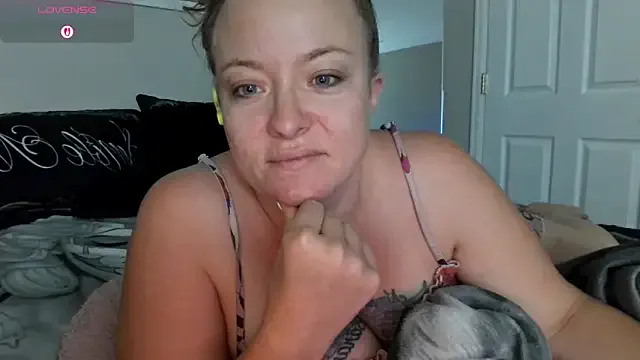 yeye-scs – webcam model profile photo Image 11