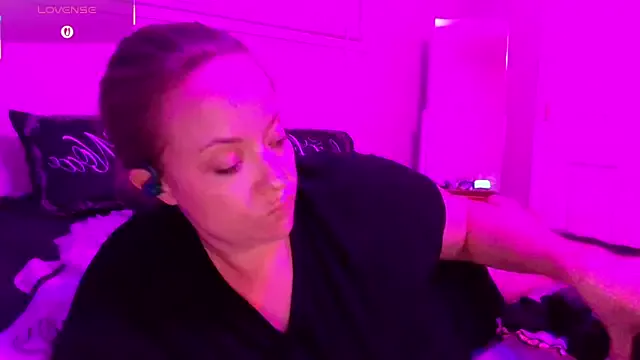 yeye-scs – webcam model profile photo Image 12