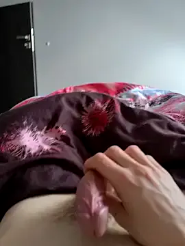 British_EmJess – webcam model profile photo Image 6