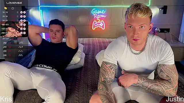 Dark-Luna – webcam model profile photo Image 12