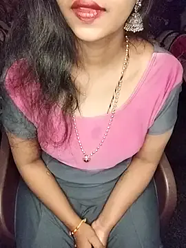 British_EmJess – webcam model profile photo Image 2