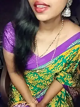 British_EmJess – webcam model profile photo Image 3