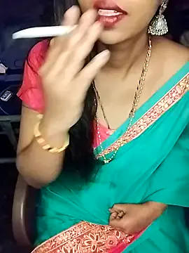 British_EmJess – webcam model profile photo Image 5