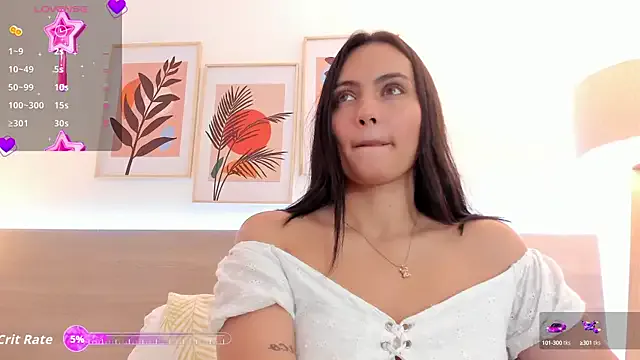 BeautyTriple – webcam model profile photo Image 8