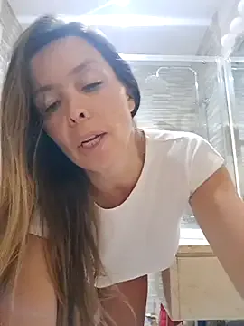 Jenifersplaypen – webcam model profile photo Image 8