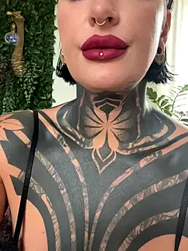 KaylinJan – webcam model profile photo Image 17