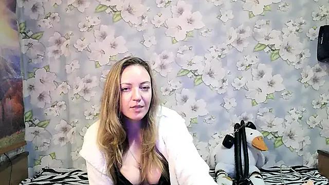 Anesteishen – webcam model profile photo Image 18