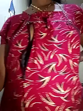 BabeBeth40 – webcam model profile photo Image 4