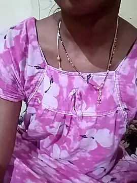 BabeBeth40 – webcam model profile photo Image 9