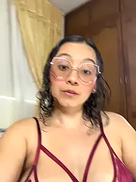 Jenifersplaypen – webcam model profile photo Image 8