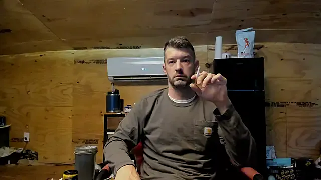 maevebanks – webcam model profile photo Image 12