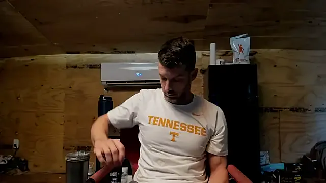 maevebanks – webcam model profile photo Image 14