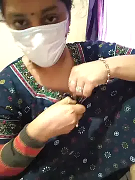 British_EmJess – webcam model profile photo Image 17