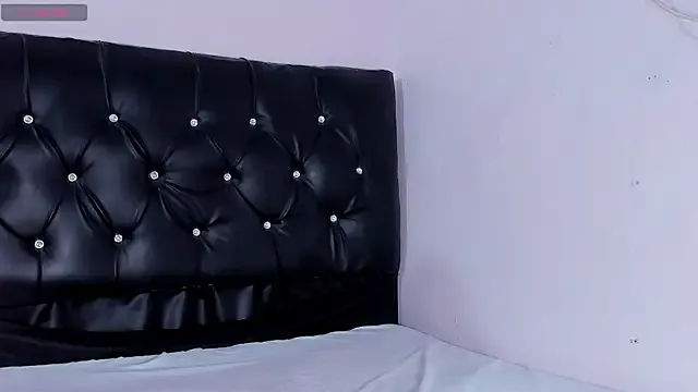 Eva-Bella – webcam model profile photo Image 17