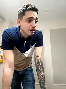 sweet-couple-latin – webcam model profile photo Image 10