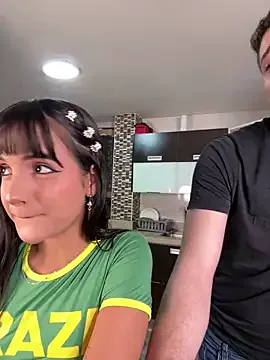 sweet-couple-latin – webcam model profile photo Image 14