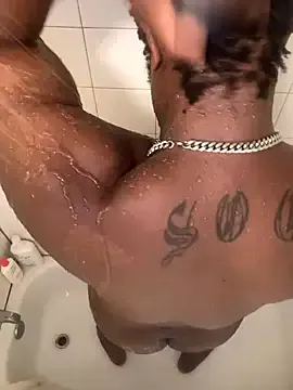 British_EmJess – webcam model profile photo Image 5