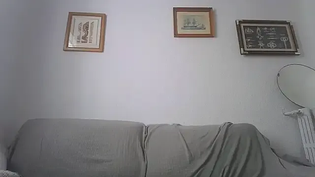 SofiaSins – webcam model profile photo Image 9