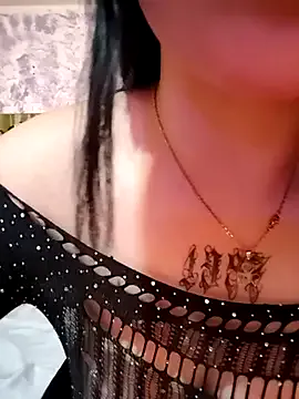 gingerbreads – webcam model profile photo Image 10