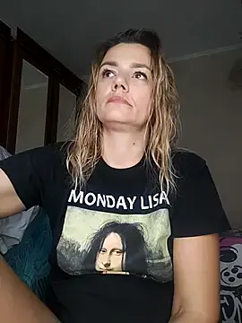 MarilynRainbow – webcam model profile photo Image 11
