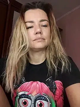 MarilynRainbow – webcam model profile photo Image 17