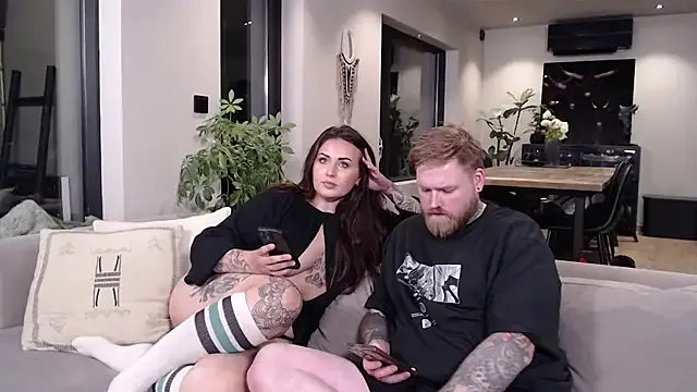 NOT-LIMITS6969 – webcam model profile photo Image 3